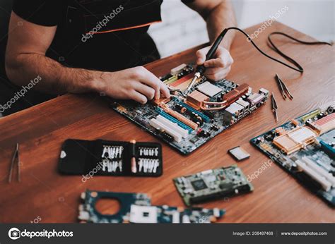 Computer Repair and Maintenance 的图像结果