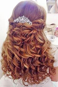 Pretty Hairstyles For A Wedding by 39 Flower Hairstyles 2020 Update Pretty Hairstyles For A Wedding