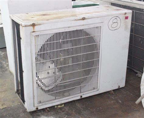 Floor Mounted Air Conditioner with Condenser - Floor Mounted Air ...