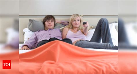 Most annoying bedroom habits - Times of India