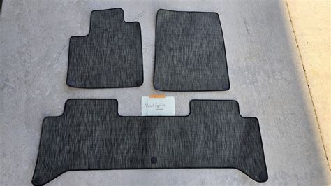 California - FS: R1T Chilewich floor mats | Rivian Forum - R1T R1S R2 ...