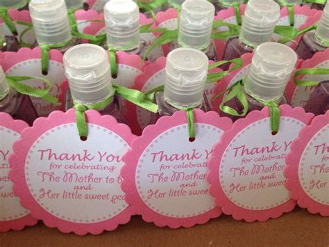 Baby girl shower favors.Sweet Pea sanitizers from Bath&Body Works. Tags ...