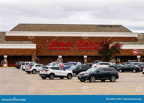 Local Store Stock Image 的图像结果