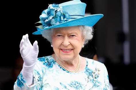 24 Intriguing Facts About Queen Elizabeth Of England - Facts.net