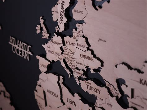 Buy World Map 的图像结果