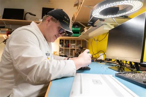 Image result for D Lab Electronics Repair