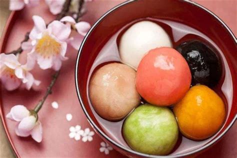 春节必吃的10种食物：阖家幸福齐乐在，团团圆圆过大年_排行榜123网