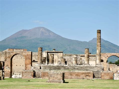 Vezuviu Pompei vezuviu Archives - Patru Zări