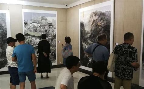 南京理工大学实验小学举办“校园艺术节”美术比赛活动