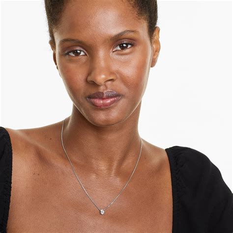 Platinum Oval Shape Diamond Solitaire Pendant (0.75 CTW - F-G / VS1-VS2 ...