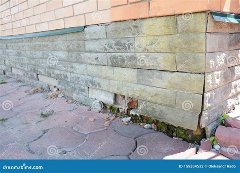 House Foundation Wall Damage Repair. Repair House Damaged Foundation ...