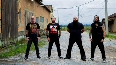 FACES OF DEATH: o impacto thrash do novo álbum, 'Evil' - Roadie Crew