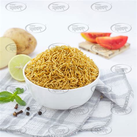 Aaloo Sev | आलू सेव | Crispy Potato Indian Namkeen Snack – bhagvatprasadam