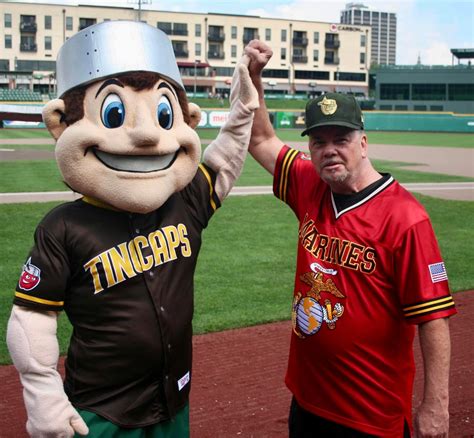 Marine Corps League – Marine Corps League