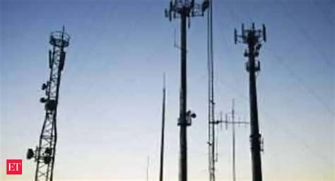 R-Comm, Brookfield seal the tower deal for 11K cr - The Economic Times ...