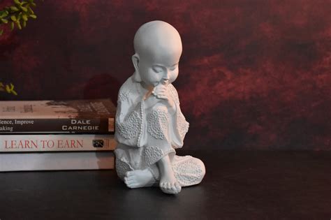 Thinking Monk Statues for Home and Gift : White – Deczo