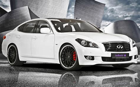 White Infiniti M30 front side view wallpaper - Car wallpapers - #53255