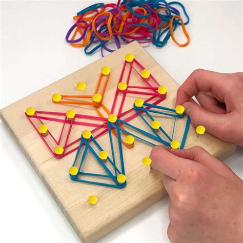 FORSIKHA Wooden Geoboard with Rubber Bands Graphical Math Pattern ...