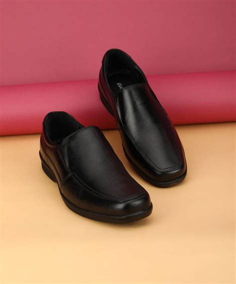 Bata NEW DUNE SLIP ON Slip On For Men - Buy Bata NEW DUNE SLIP ON Slip ...