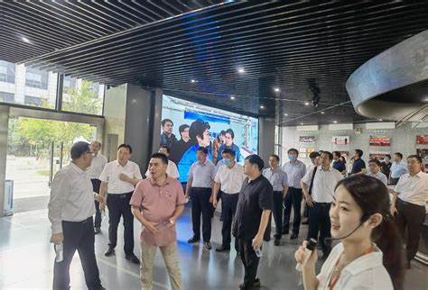 泰安高新技术产业开发区 园区新闻 刘斌陪同市领导到江苏开展招商考察活动