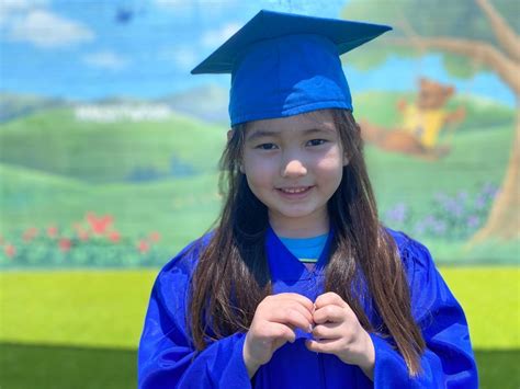 Busy Bee Graduation, Halsey Schools - Where Children Love To Learn ...