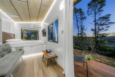 The Joey Is an Affordable and Eco-Friendly Tiny House With a Luxurious ...