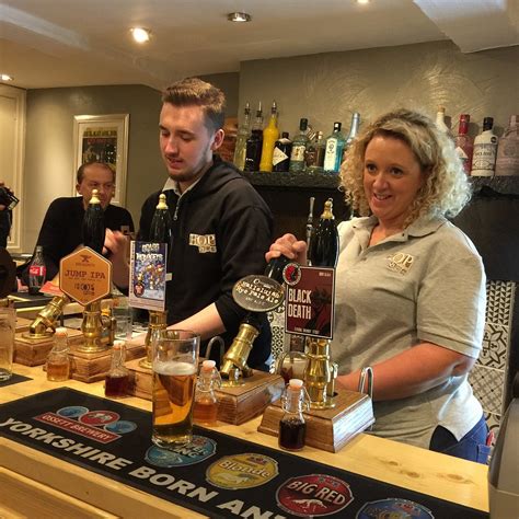 HOP MICRO PUB (2026) All You Need to Know BEFORE You Go (with Photos ...