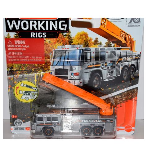 Matchbox Working Rigs Pierce Quantum Aerial Ladder Fire Truck - Global ...