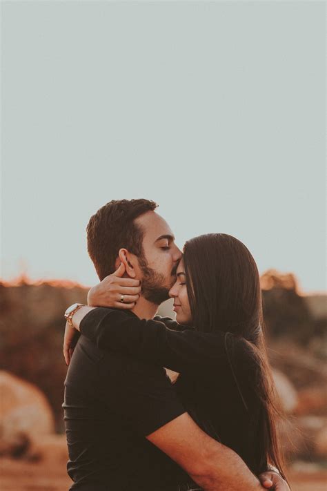 Couple Picture Poses, Photo Poses For Couples, Cute Couple Pictures ...