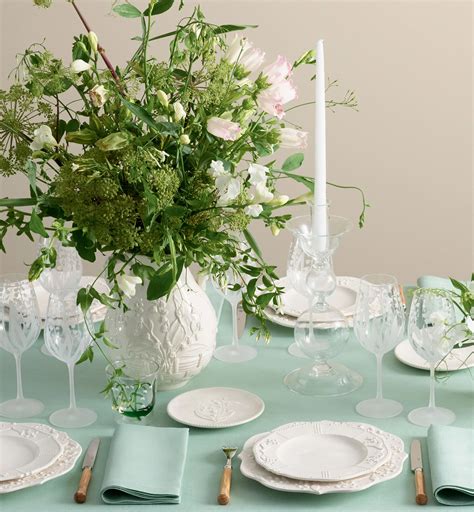 Assiette à dessert Lily Dior, ivoire | DIOR