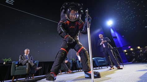 Space Moon 的图像结果