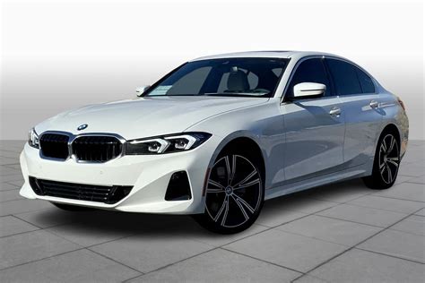 New 2024 BMW 330i 330i xDrive Sedan in Santa Fe #R8E04317 | Santa Fe BMW