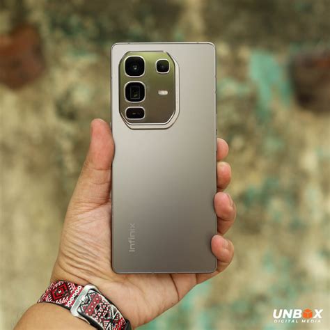 New Phone 的图像结果