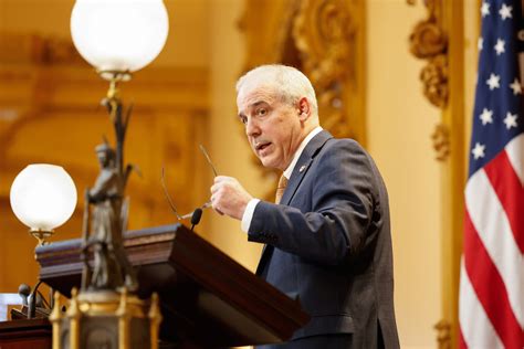 Ohio Senate passes higher ed bill after adding more than $1.4 billion ...