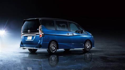 Performance And New Engine Nissan Serena 2022 | New Cars Design