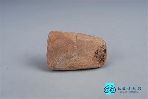 新石器时代石锛-典藏--桂林博物馆