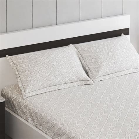 Buy Oxford Pebble Cotton 200TC Printed 3Pcs Super King Bedsheet Set ...