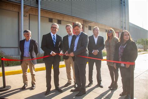 Así se construye uno de los data centers más grandes de Chile - La Tercera