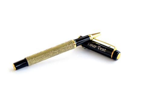 10+ personalised gifts for boss under 500