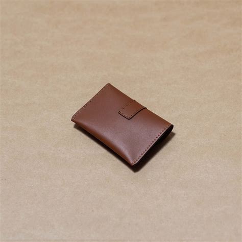Classic Cardholder - Tan – Swarang Designs