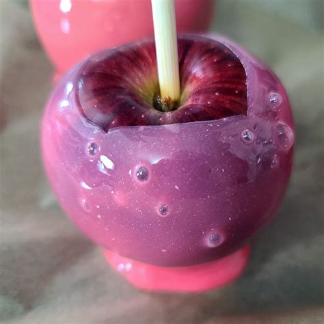 Pink Candy Apple Recipe Easy Caramel Apples – Sugar Geek Show
