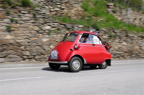 Weird Cars Compilation 的图像结果