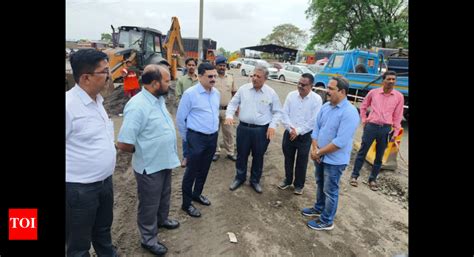 KDMC commissioner imposes Rs 50,000 fine on road contractor for ...