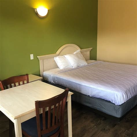 WESTON INN & SUITES (Rusk) - Hotel Reviews, Photos, Rate Comparison ...