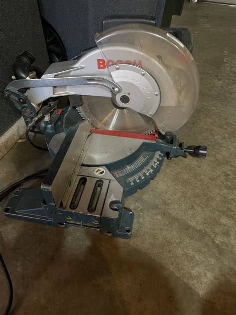 Bosch Miter Saw 12 Inch Blade for Sale in Bonney Lake, WA - OfferUp