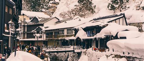 Japan Winter Travel: Ski & Hot Spring Escapes | Pickyourtrail
