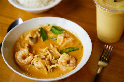 Curry in the Box - 3050 Cahill Main #3 Fitchburg Menu & Delivery ...