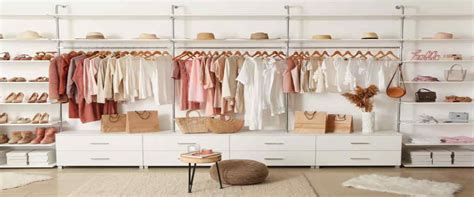 Small Cloth Shop Interior Designs Ideas that Win Customers & Boost Sales