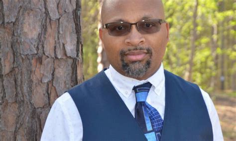 Meet Lorenzo Evans - Voyage ATL Magazine | ATL City Guide