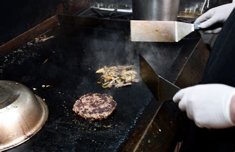 Rookie's Burger Bar in the search for Michigan's Best Burger - mlive.com